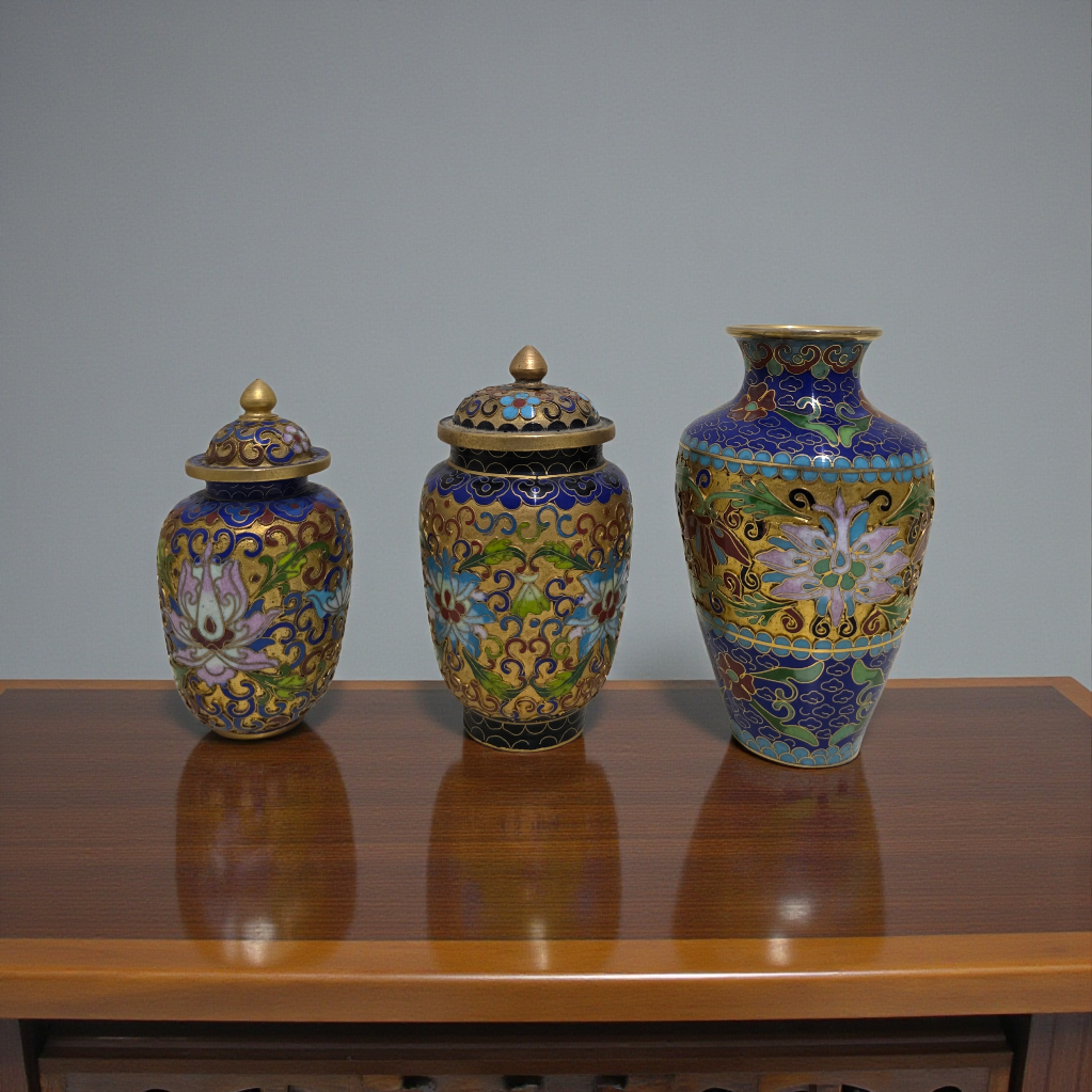 Set of cloisonné