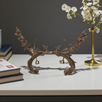 Copper stand for displaying plates