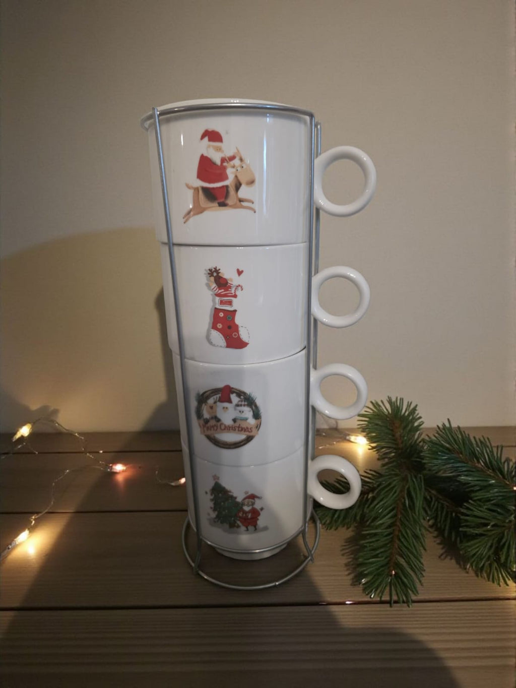 Ceramic mugs with Christmas motifs