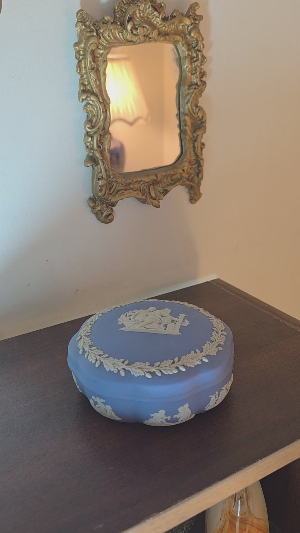 Wedgwood Jasperware Lidded Trinket Box – Classic Bleu Relief