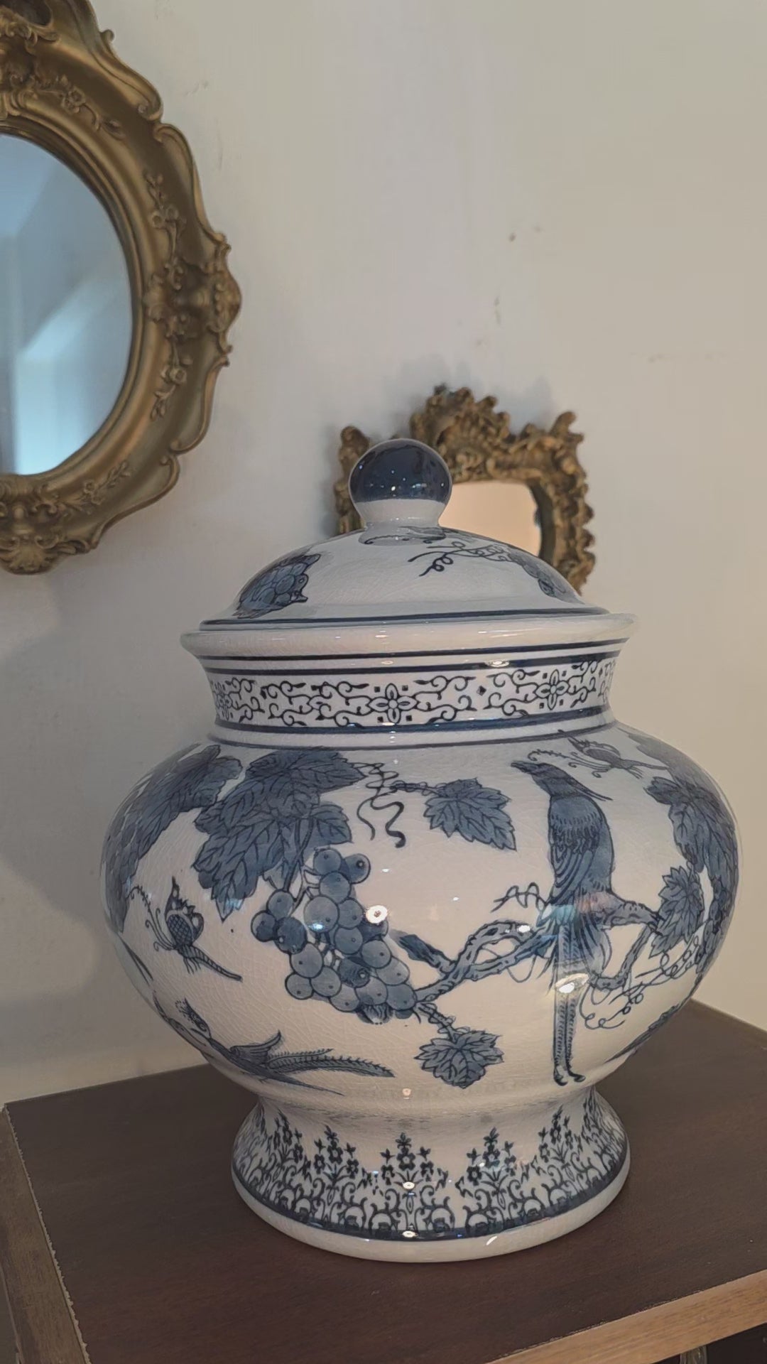 Bleu Blanc Porcelain Jar – Rounded Silhouette, Bird & Vineyard Motif