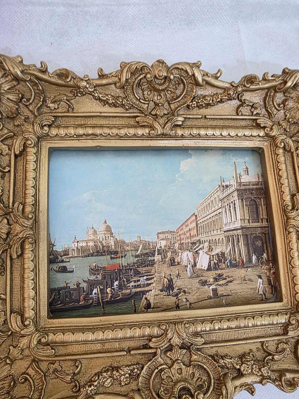 Vintage Venice Artwork Frame – Gold Baroque Elegance