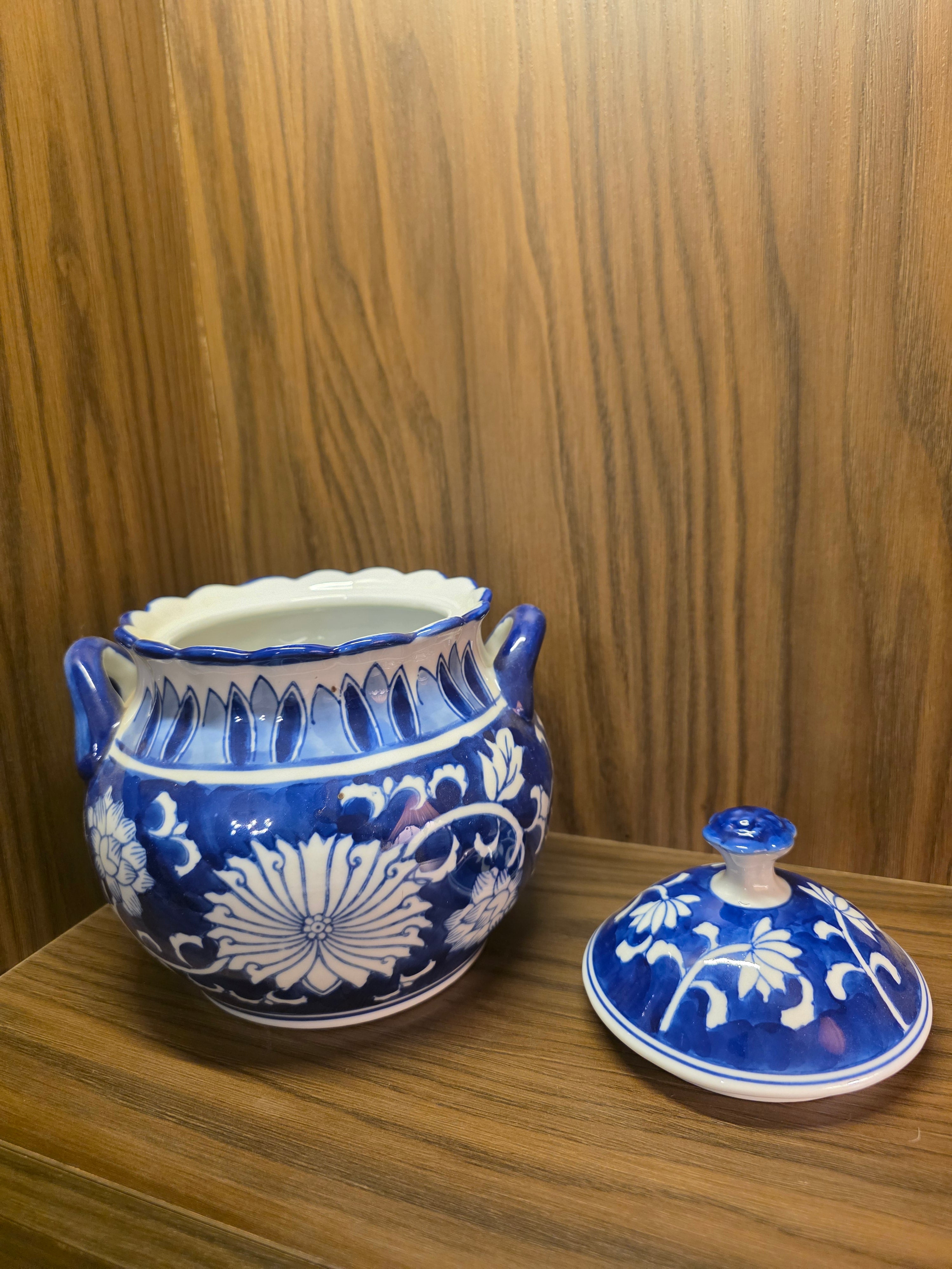 Bleu Blanc Ceramic Bonbonnière Bowl