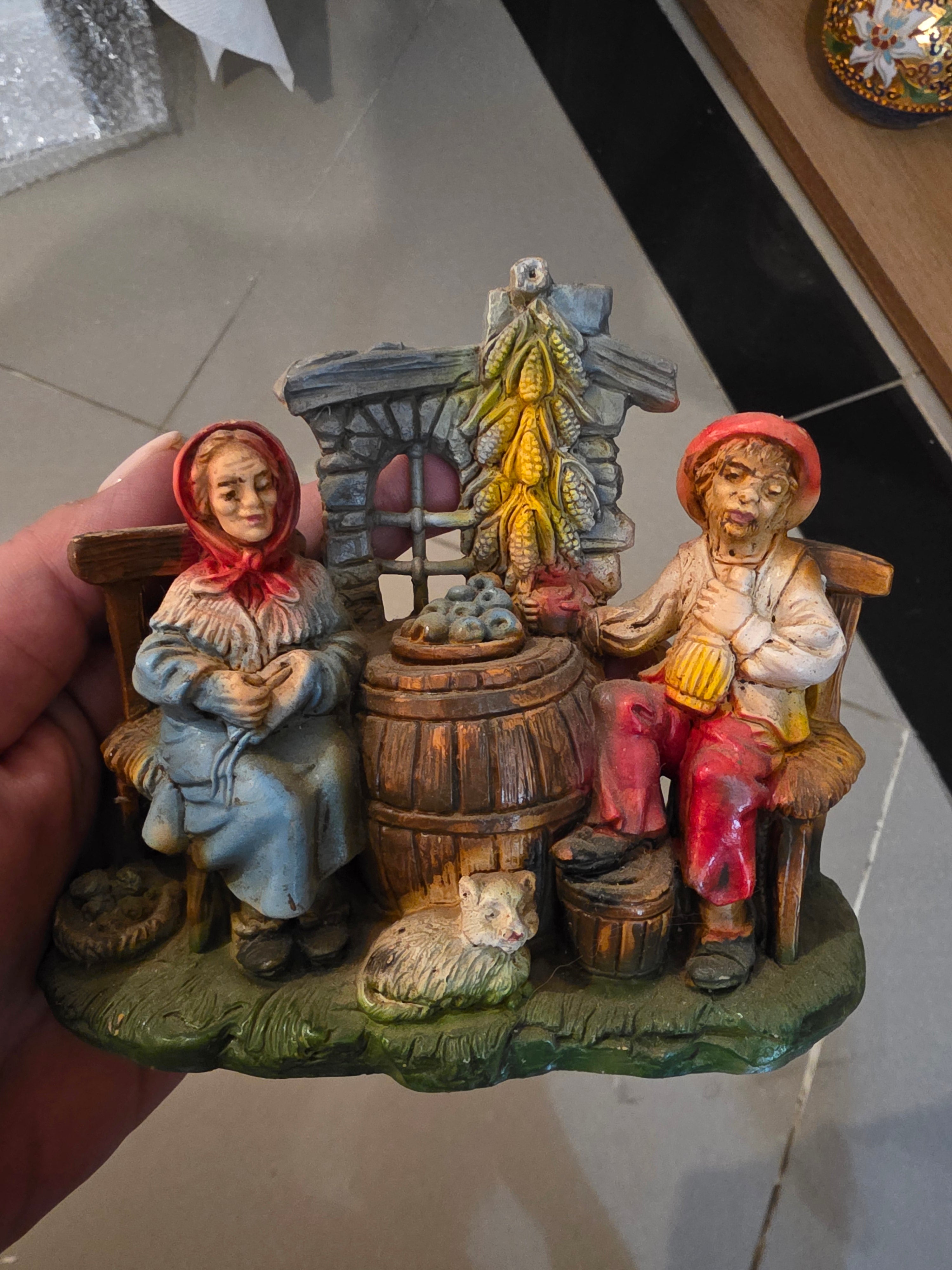 Vintage Hard Plastic Italian Village Peasant Couple Diorama Figurine - Italy 767
