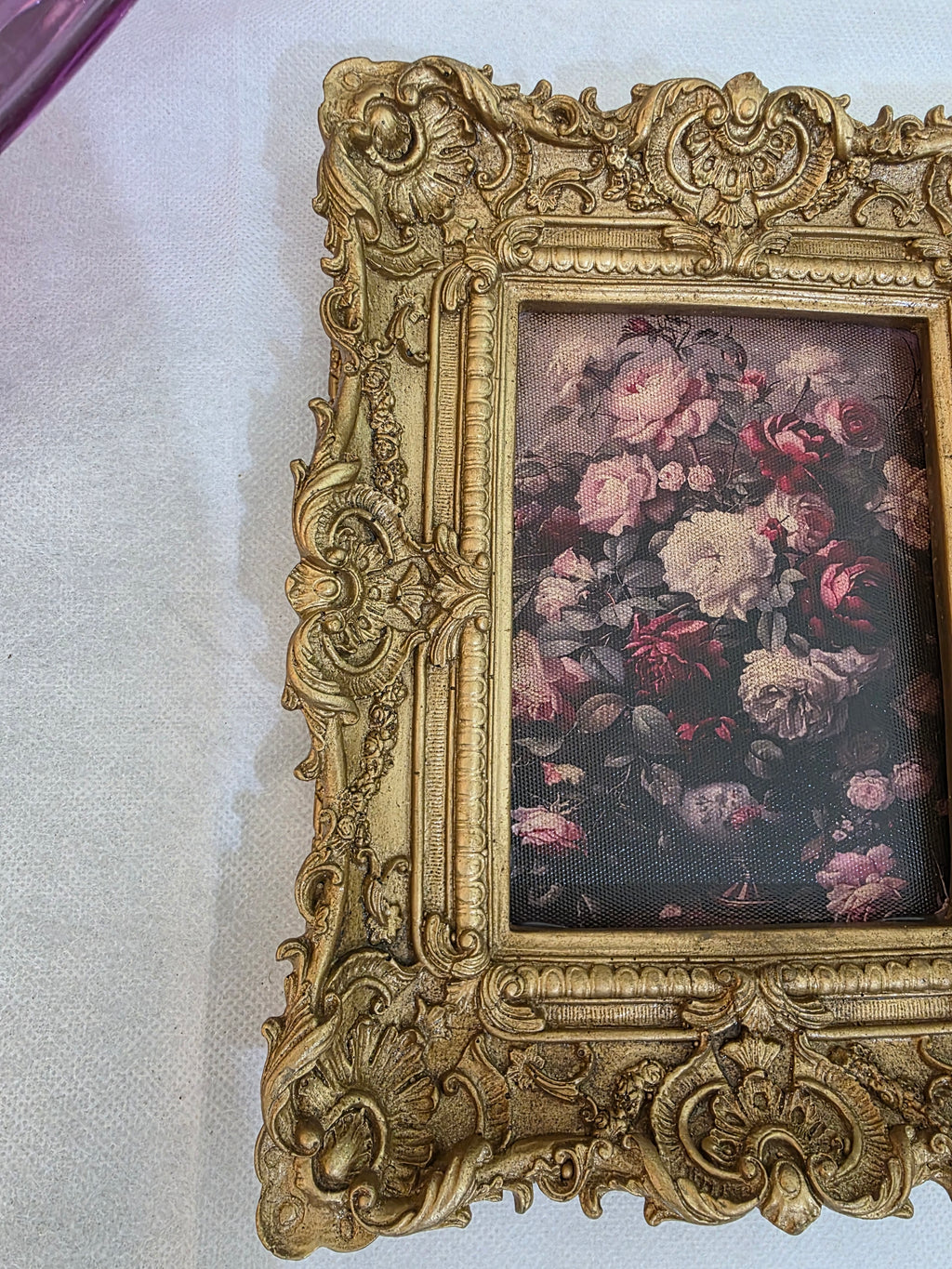 Antique Floral Artwork Frame – Gold Rococo Elegance