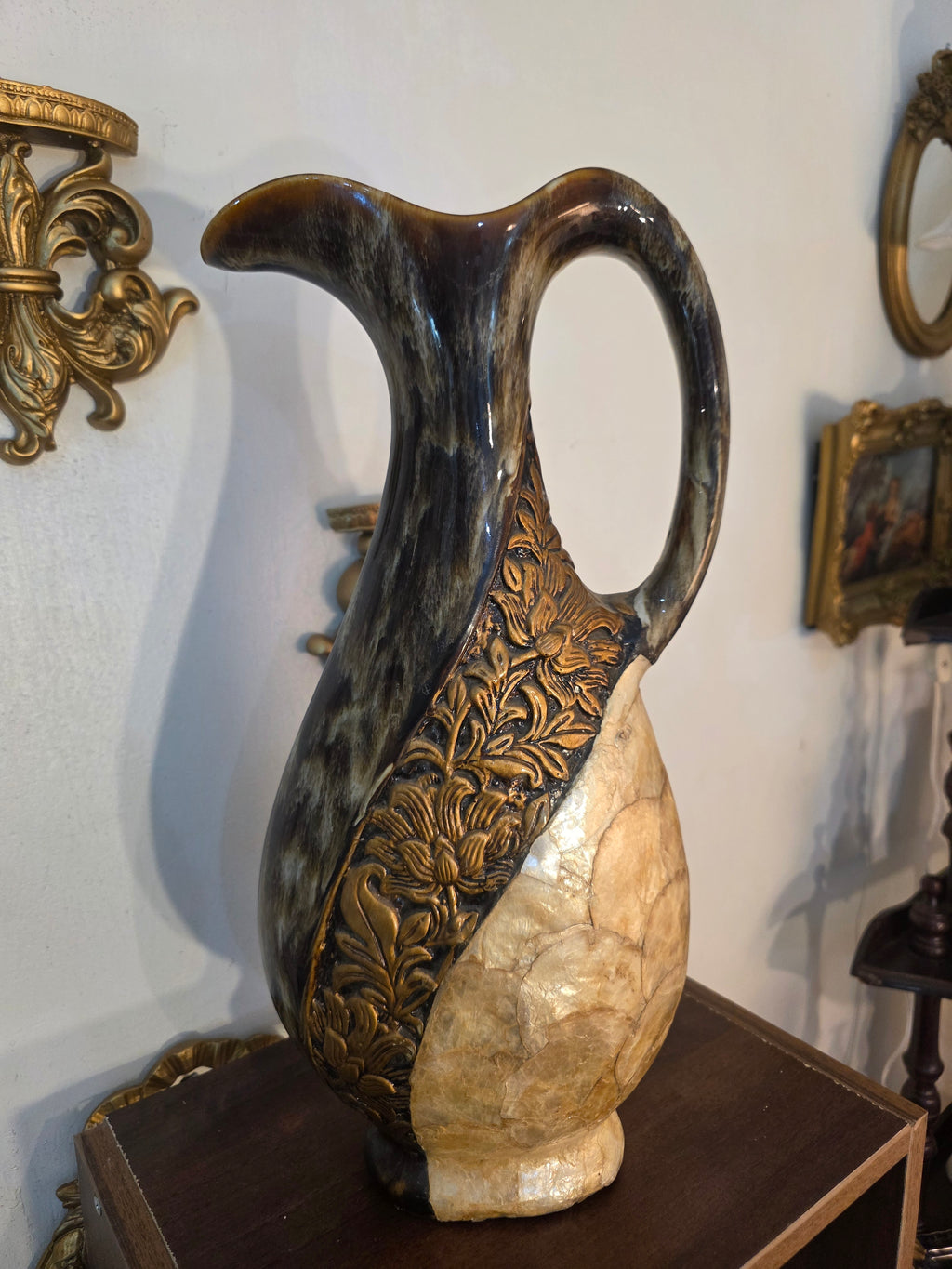 Decorative Sculptural Carafe – Textured Stone & Gold Elegance