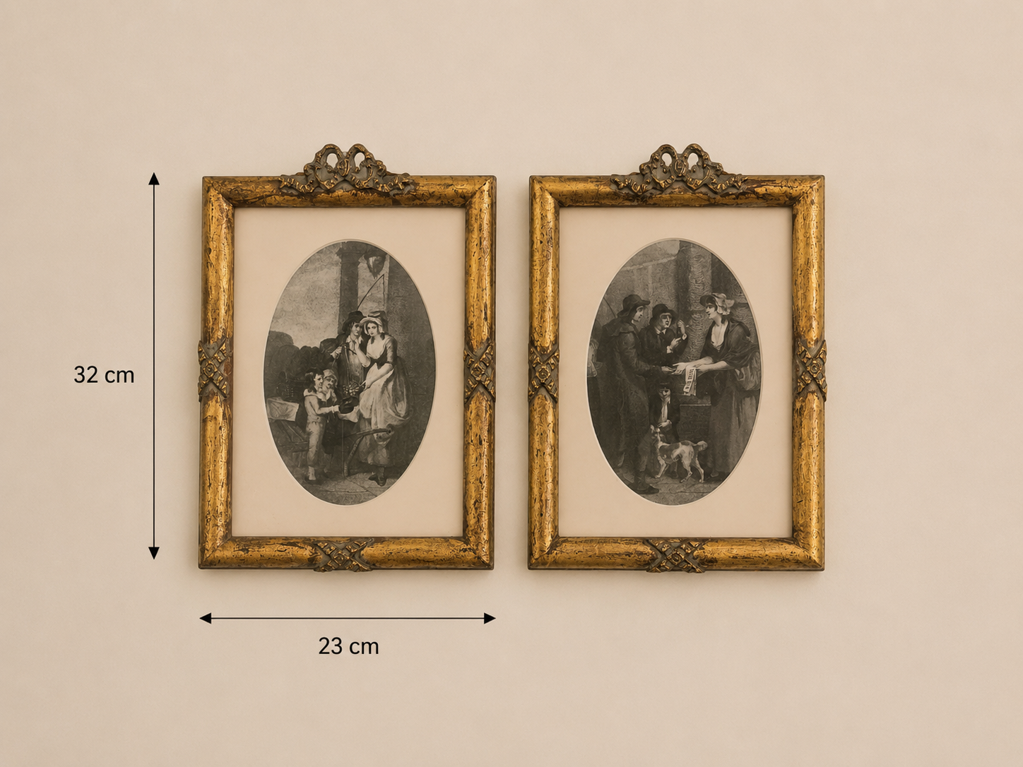 Antique Style European Gravure Frame Set