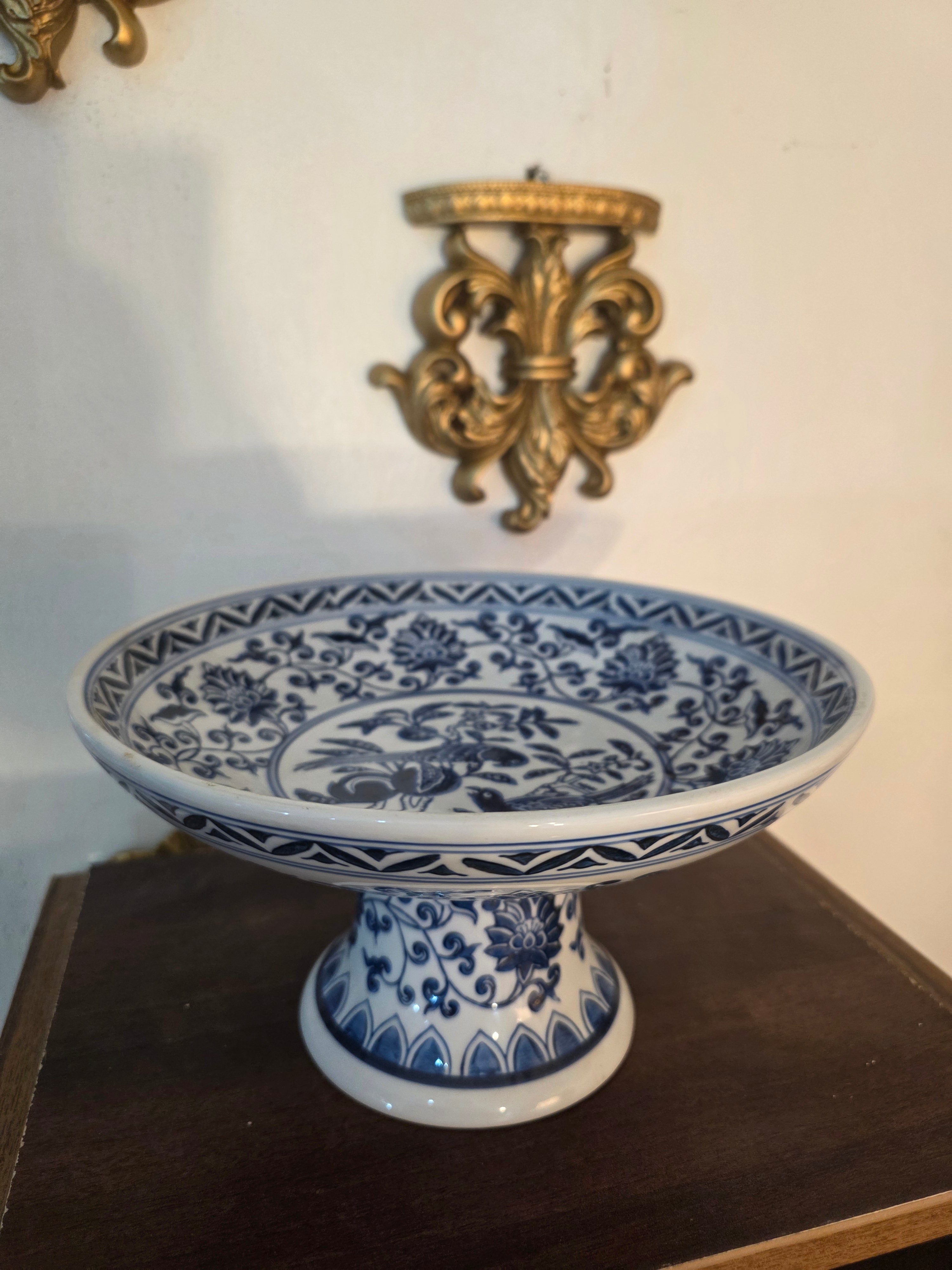 Bleu Blanc Pedestal Bowl