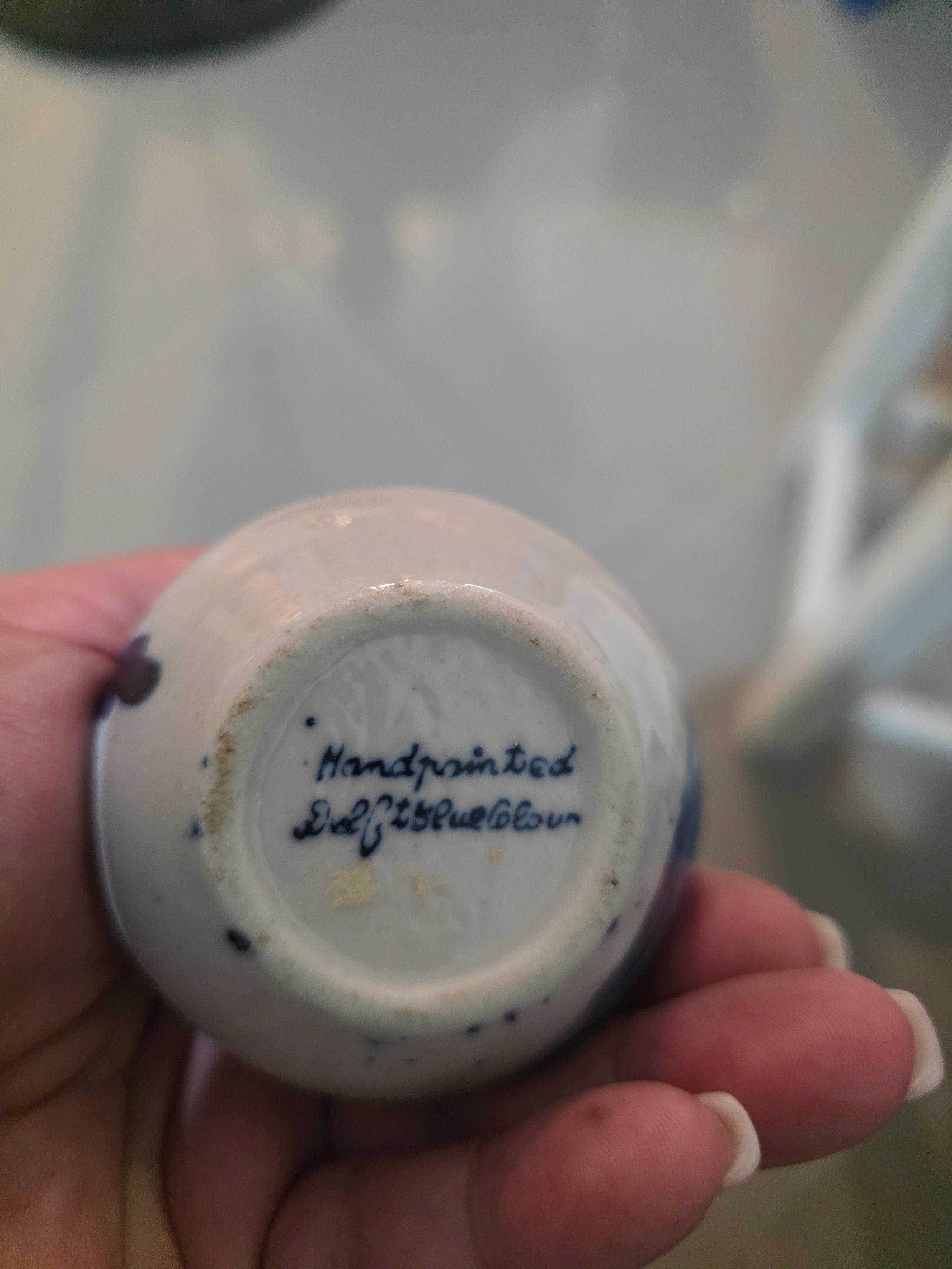 Miniature Delft Bud Vase
Writing