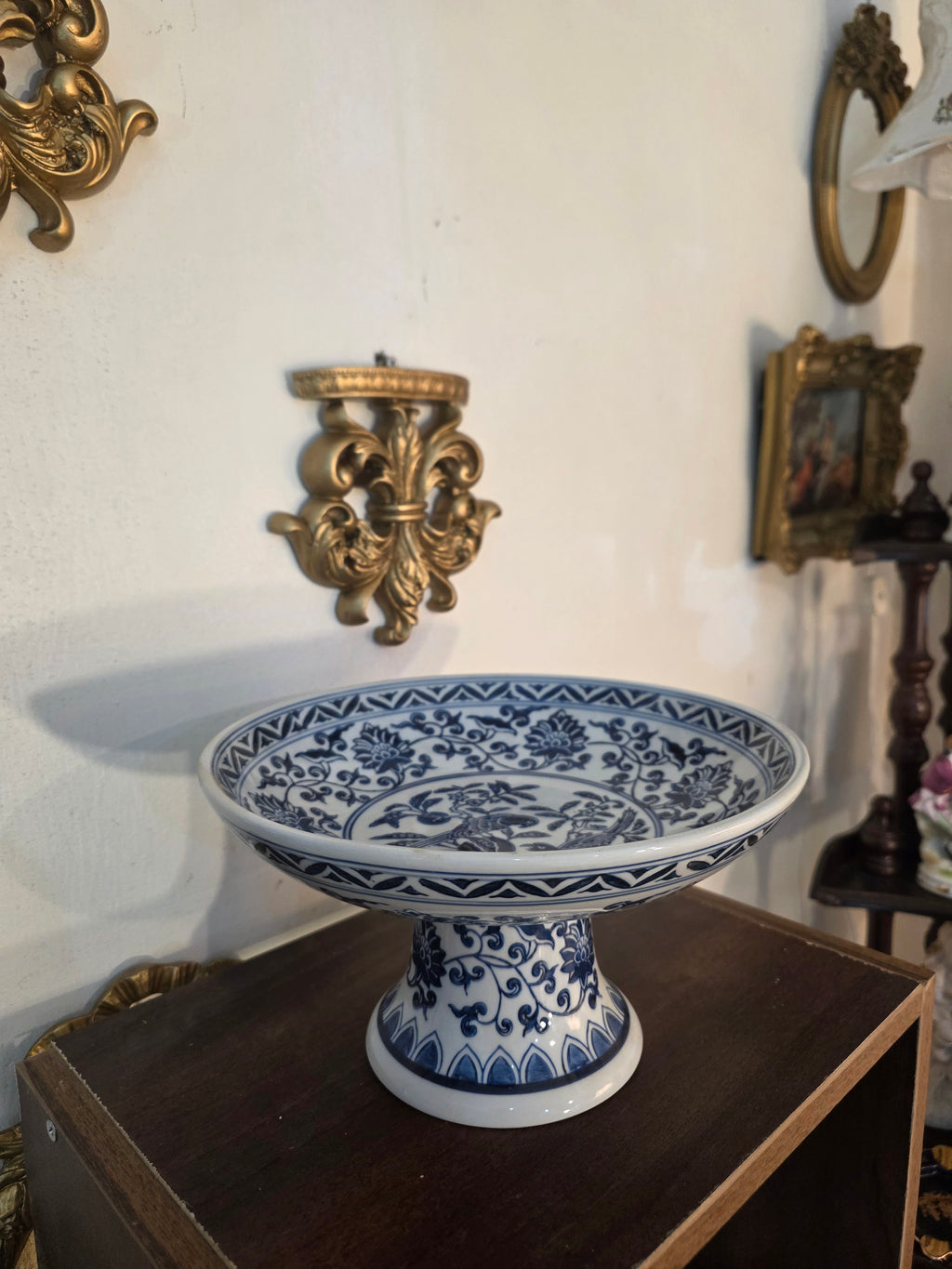 Bleu Blanc Pedestal Bowl