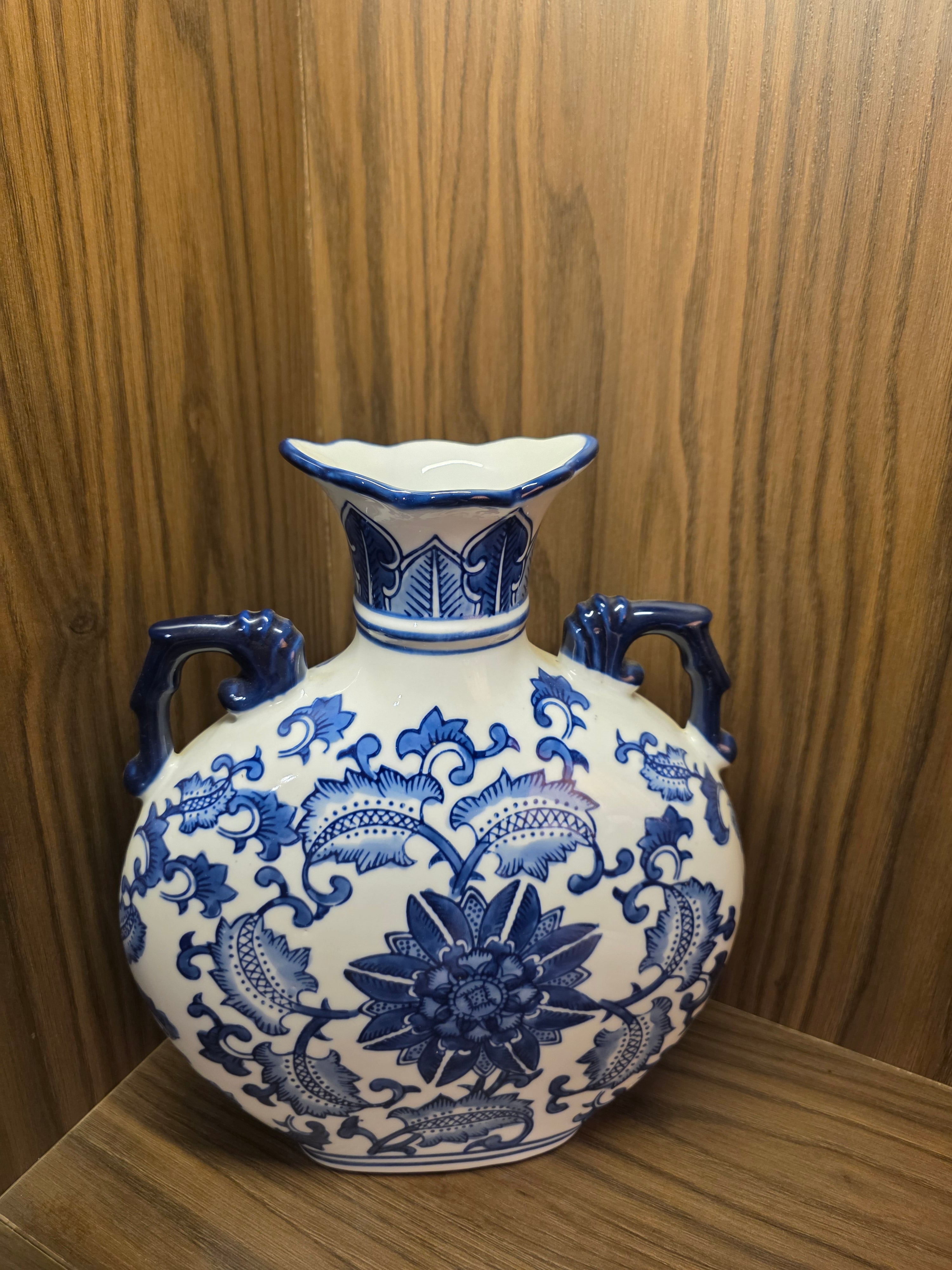 Bleu Blanc Twin Handle Vase