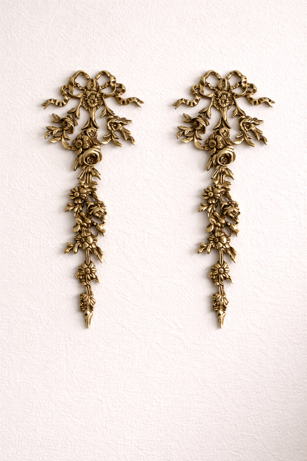 Vintage Copper Floral Wall Ornaments – Set of Two