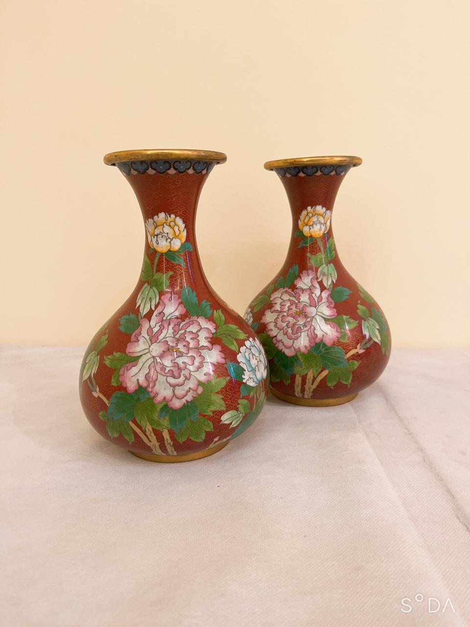 Exquisite Cloisonné Floral Vases – Timeless Elegance