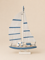 Coastal Breeze Sailboat Décor