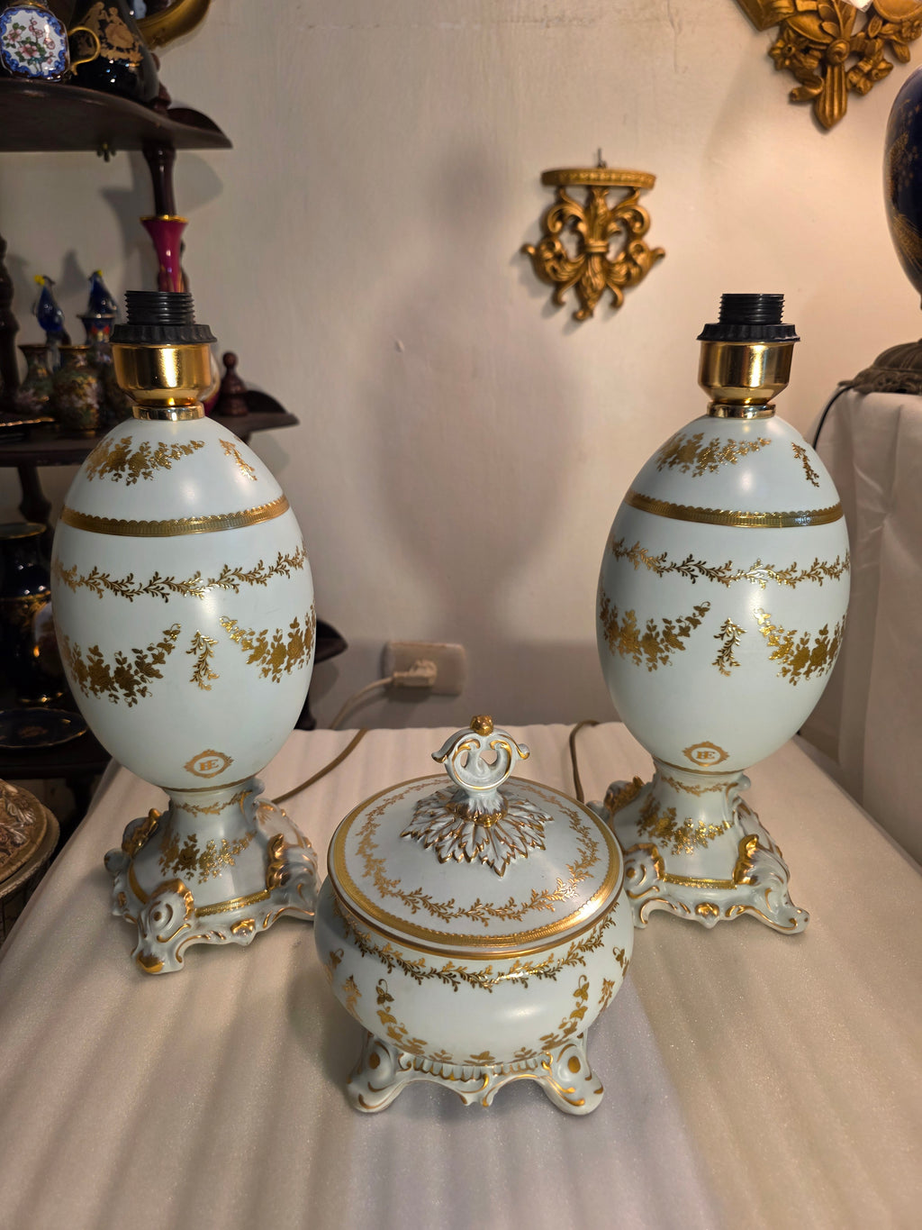 Bernadotte Limoges Style Porcelain Table Lamp Set with Bonbonnière