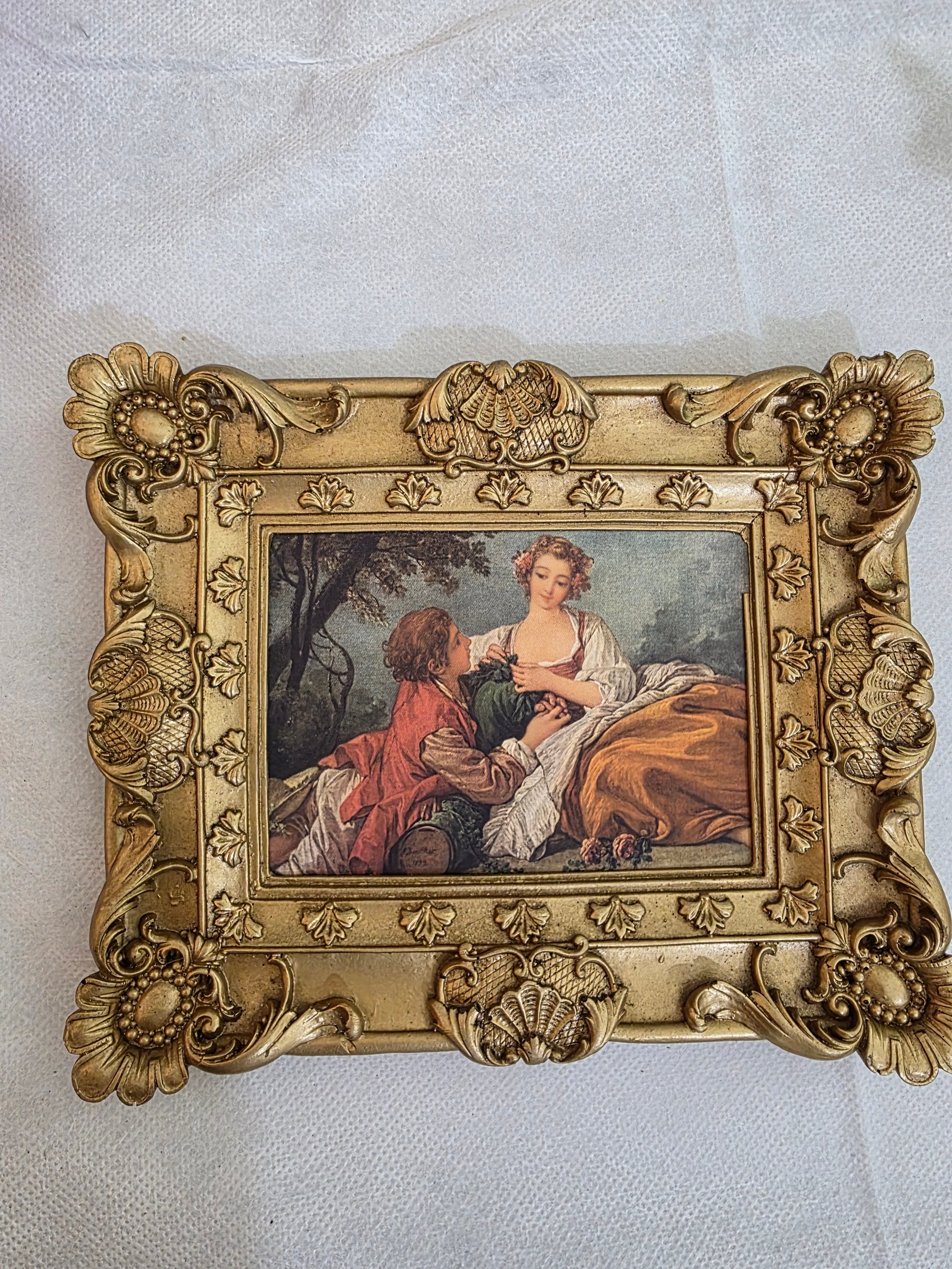 Vintage Romantic Artwork Frame – Gold Ornate Elegance ✨