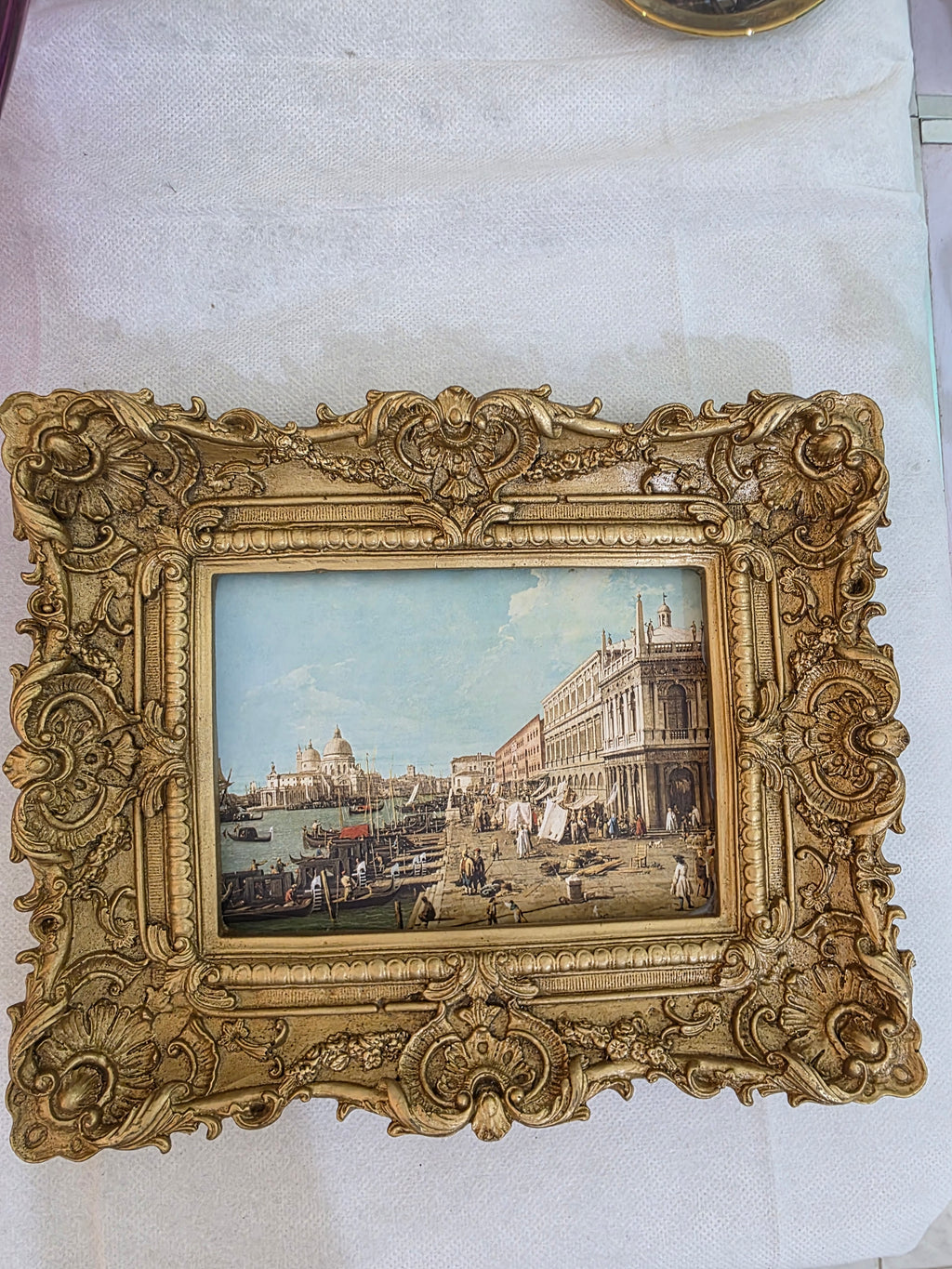 Vintage Venice Artwork Frame – Gold Baroque Elegance