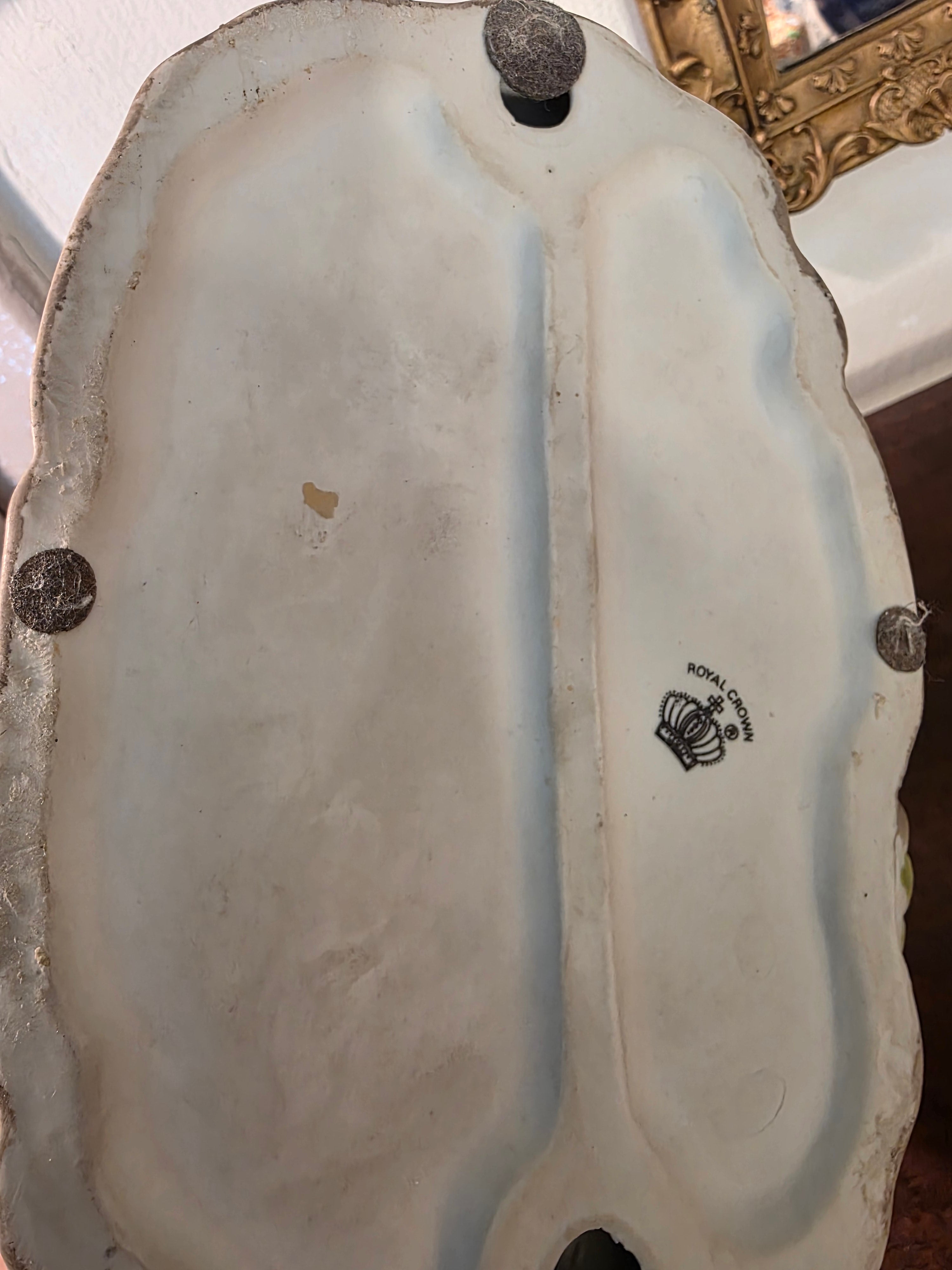 Royal Crown Porcelain Romantic Couple Figurine – Vintage Musical Scene
