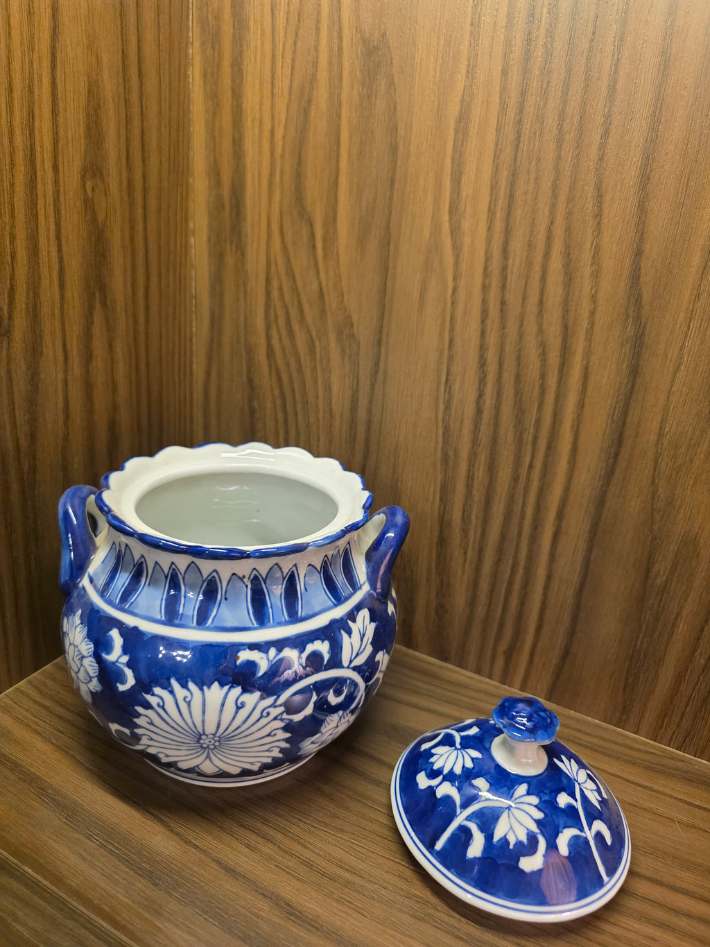 Bleu Blanc Ceramic Bonbonnière Bowl