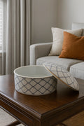 Grey and white Bonbonniere with lid