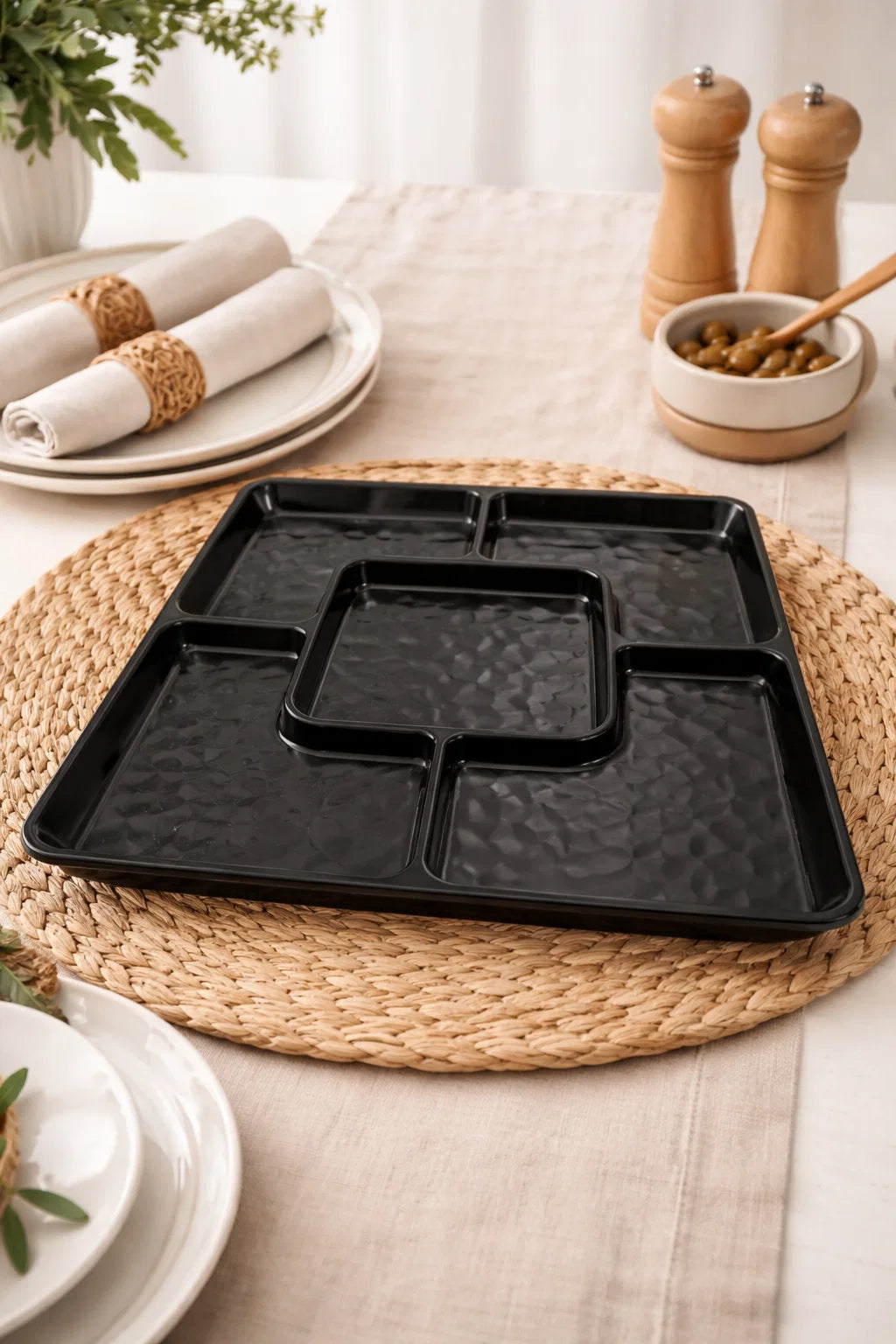 Multi-compartment serving platter